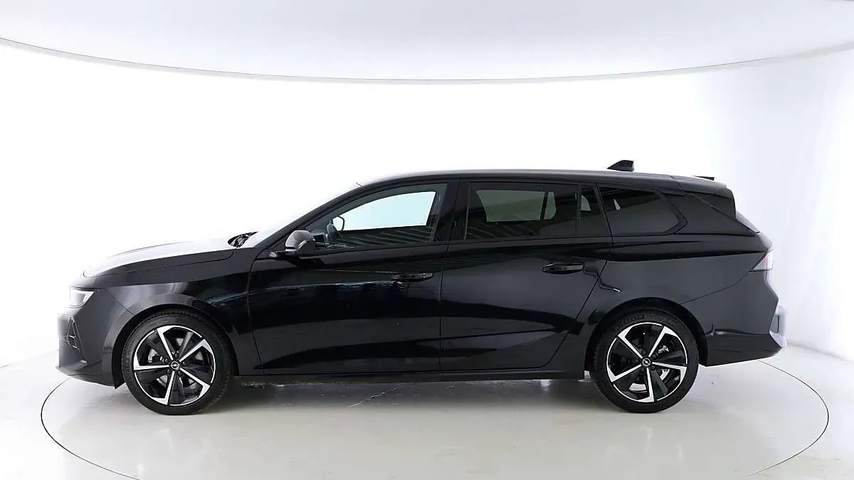Opel Astra 2025 photo 2