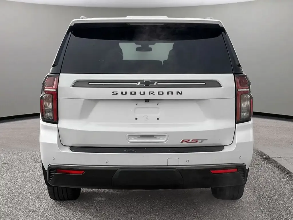Chevrolet Suburban 2022 photo 5