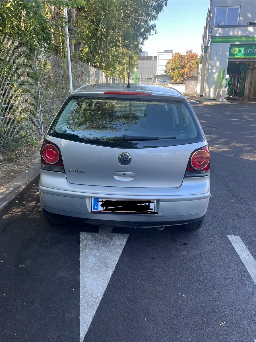 Volkswagen Polo 2007 photo 2