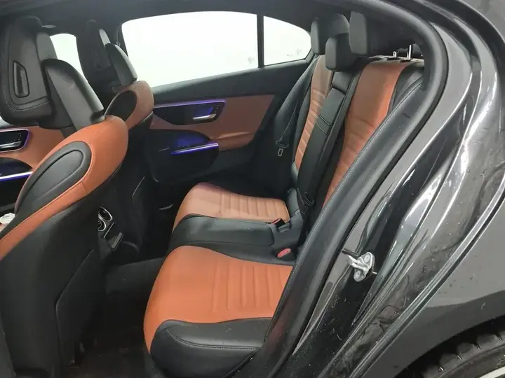 Mercedes-Benz C-Class 2023 photo 3