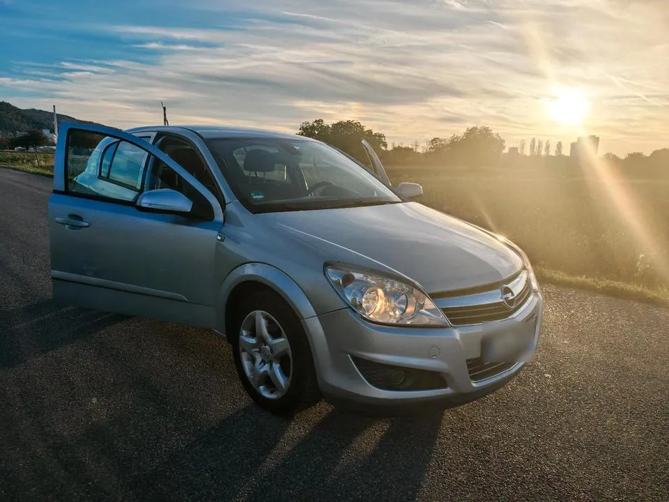 Opel Astra H
