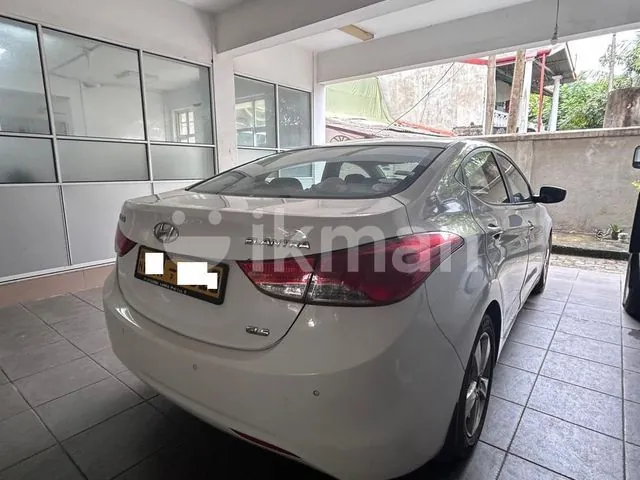 Hyundai Elantra 2012 photo 2