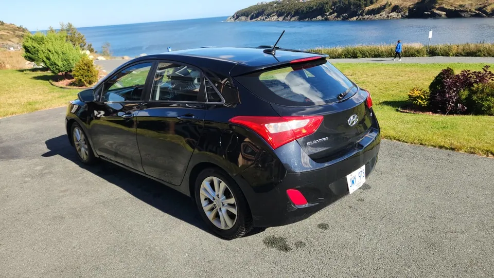 Hyundai Elantra 2014 photo 5