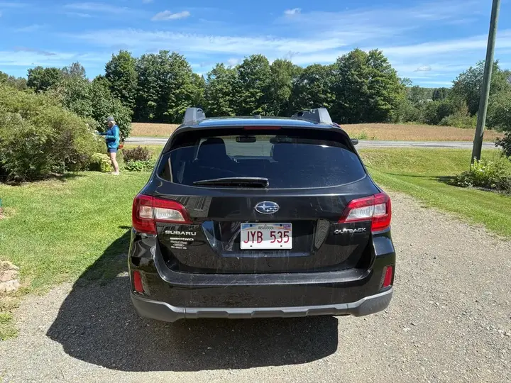 Subaru Outback 2017 photo 4