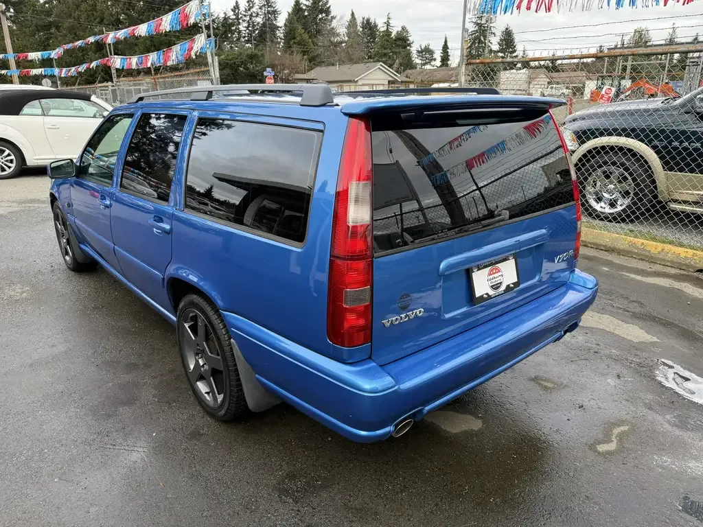 Volvo V70 2000 photo 2
