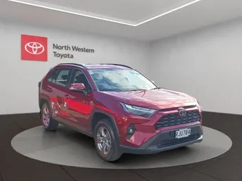 Toyota Rav4 2025 photo 2