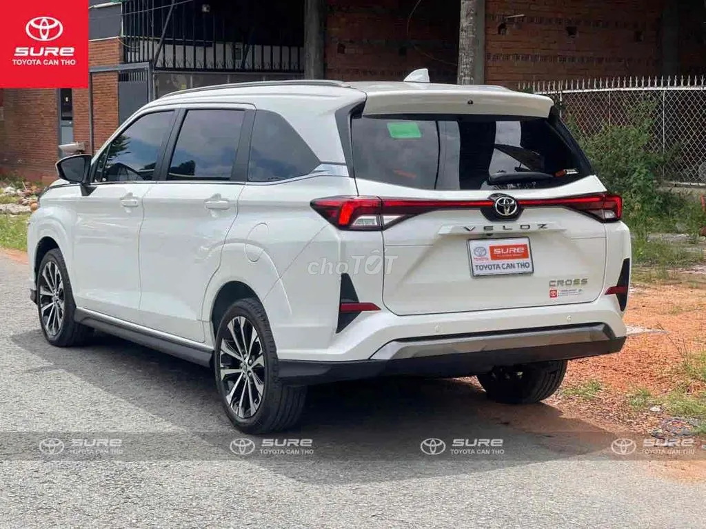 Toyota Veloz Cross 2023 photo 4
