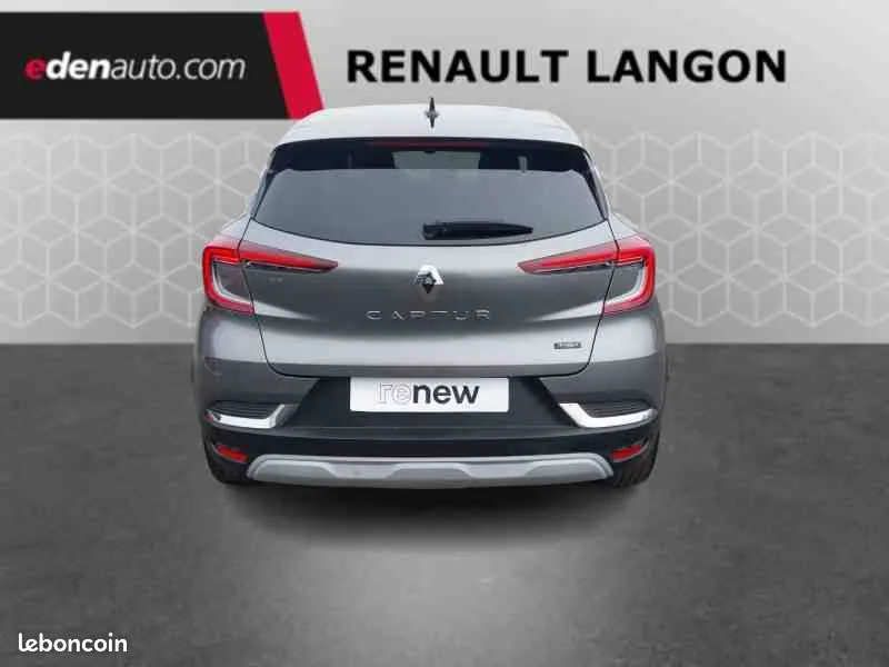 Renault Captur 2023 photo 4