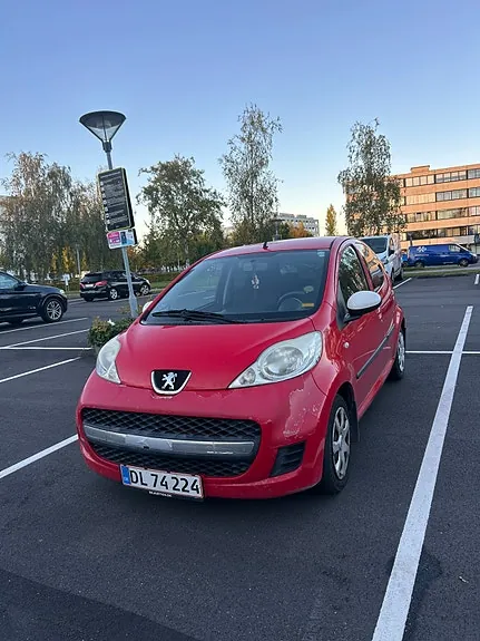Peugeot 107 2011 photo 4