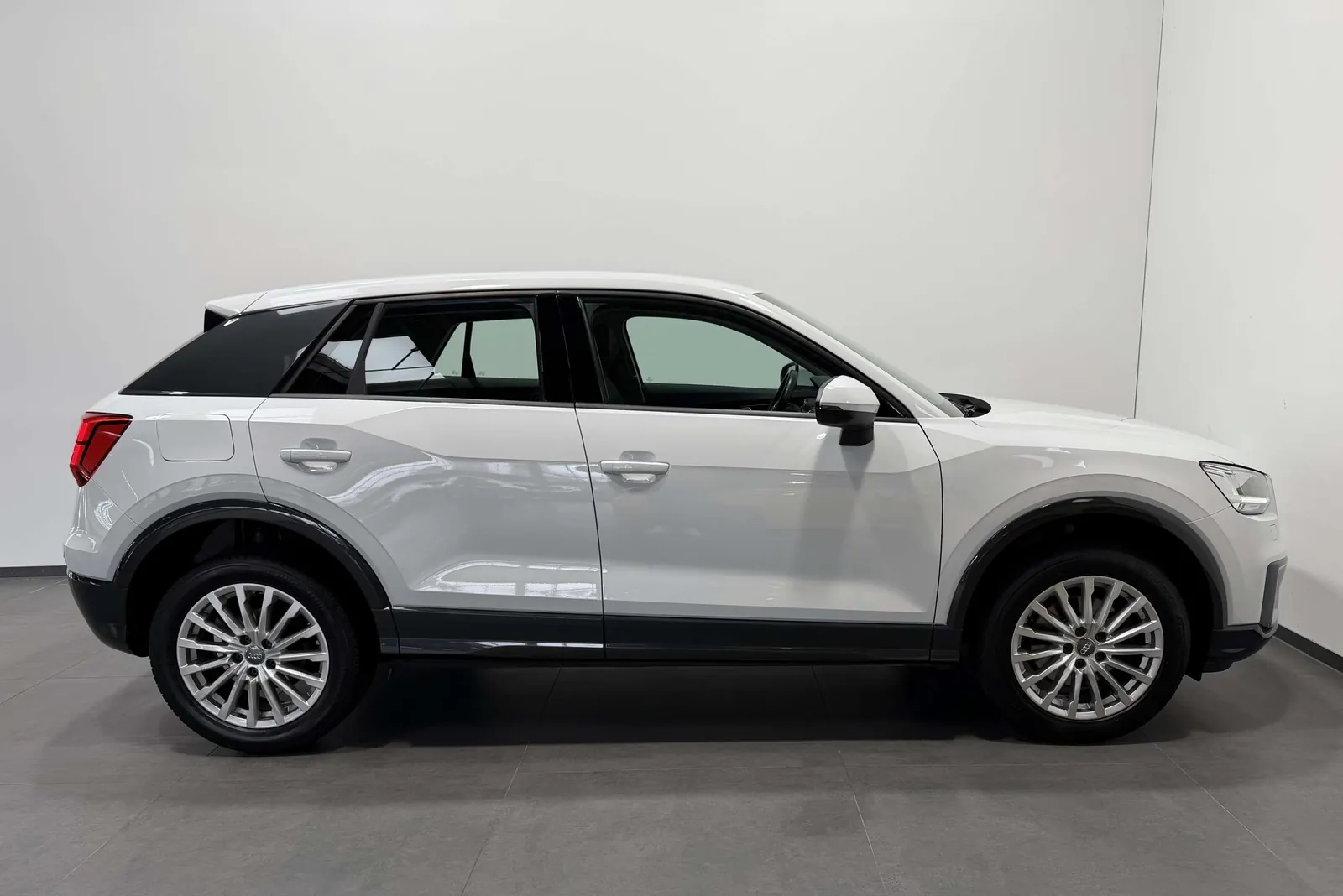 Audi Q2 2017 photo 4