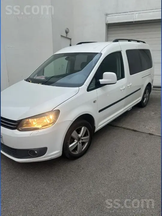 Volkswagen Caddy Maxi 2012 photo 5