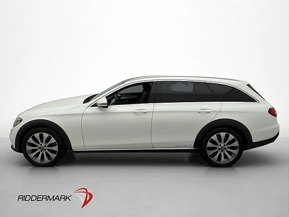 Mercedes-Benz E220 2019 photo 4