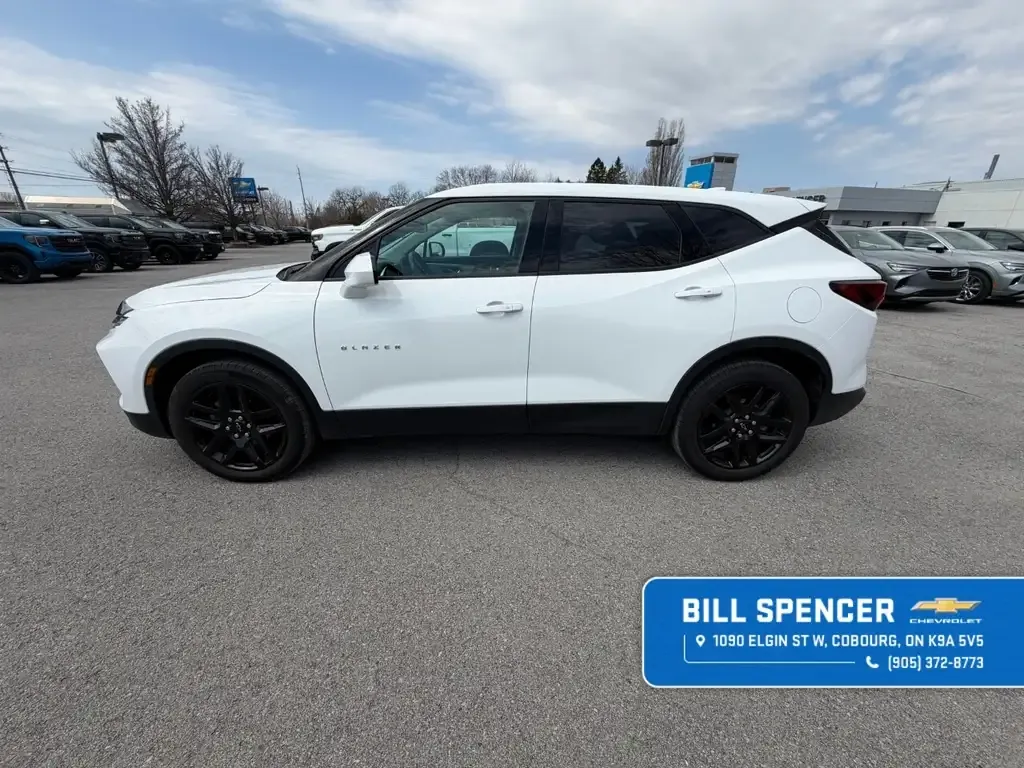 Chevrolet Blazer 2024 photo 3