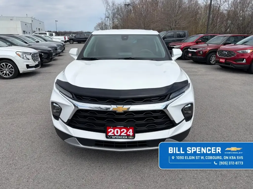 Chevrolet Blazer 2024 photo 2