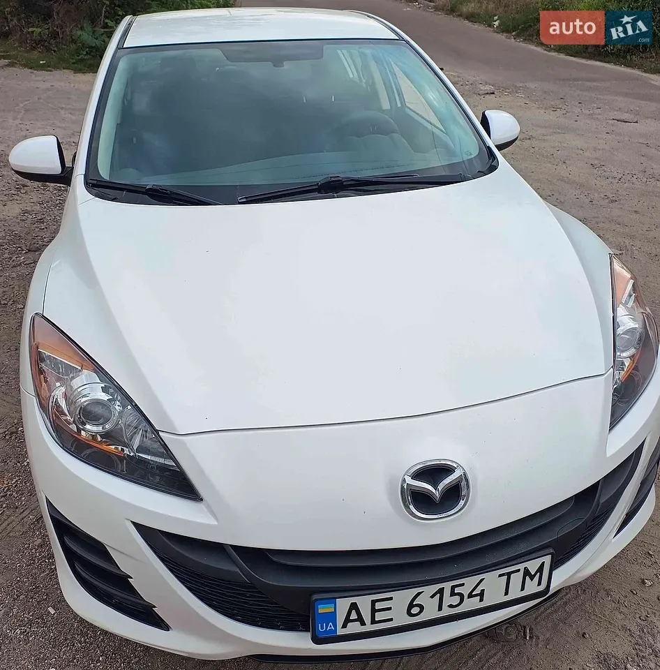 Mazda 3 2010 photo 2