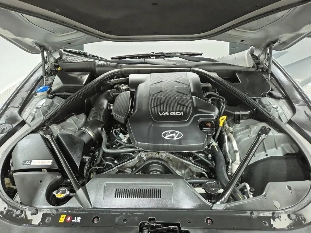 Hyundai Genesis 2016 photo 5