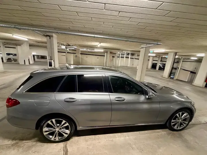 Mercedes-Benz C-Class 2016 photo 3