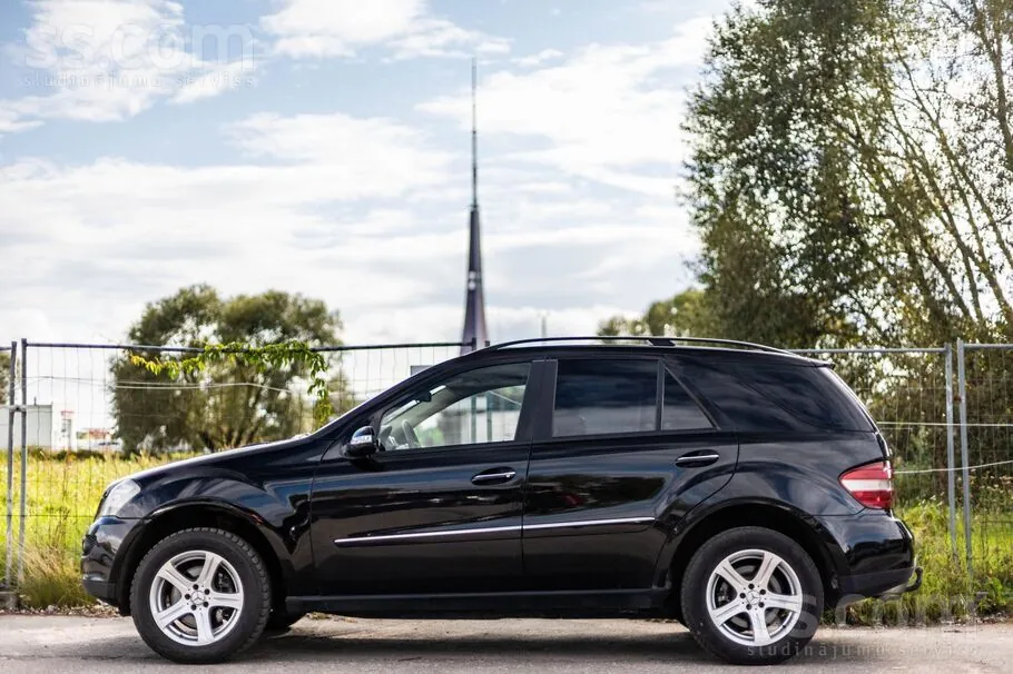 Mercedes-Benz Ml Class 2005 photo 4
