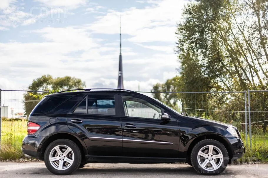 Mercedes-Benz Ml Class 2005 photo 5