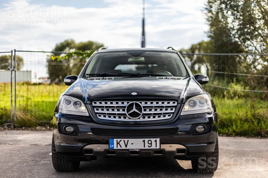 Mercedes-Benz Ml Class 2005 photo 3
