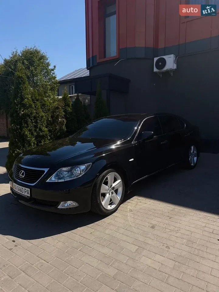 Lexus Ls 2007 photo 2