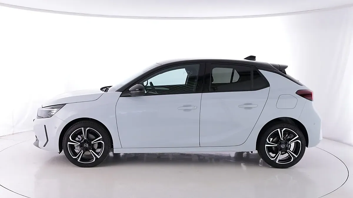 Opel Corsa photo 2