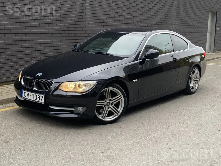 BMW 325