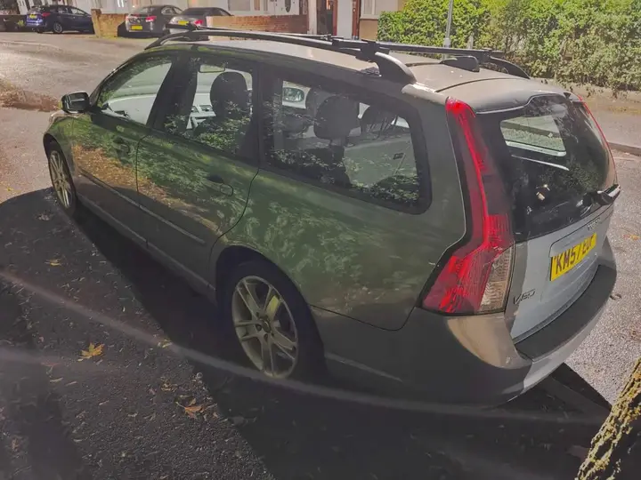 Volvo V50 2008 photo 4