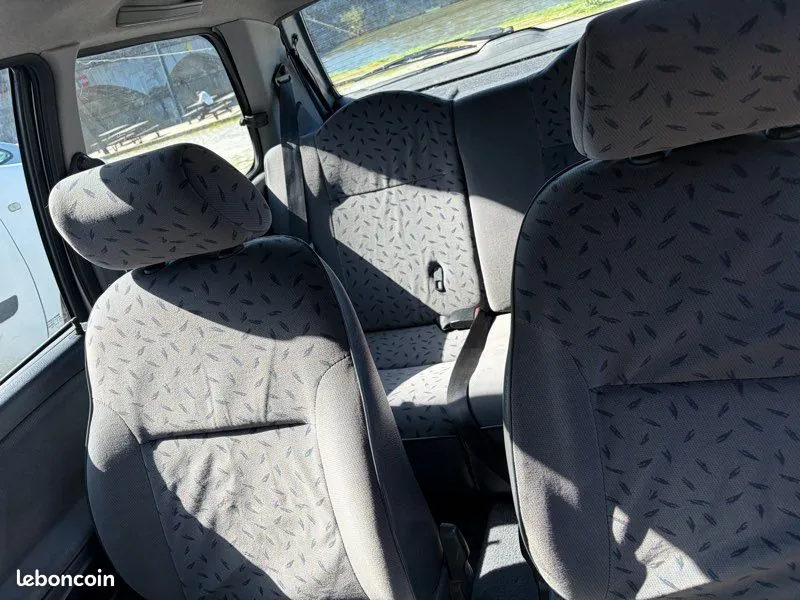 Citroen Saxo 1999 photo 4