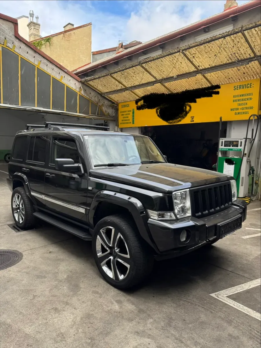 Jeep Commander 2006 photo 2