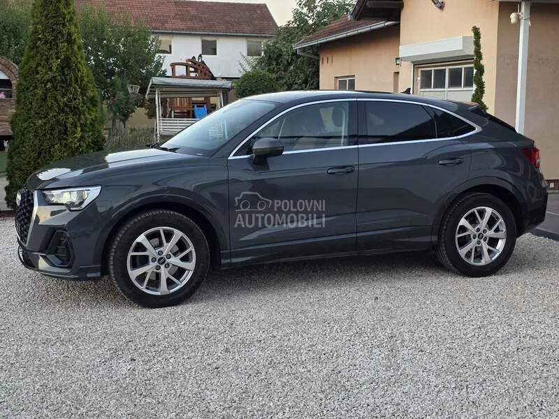Audi Q3 2022 photo 5