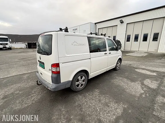 Volkswagen Transporter 2011 photo 5