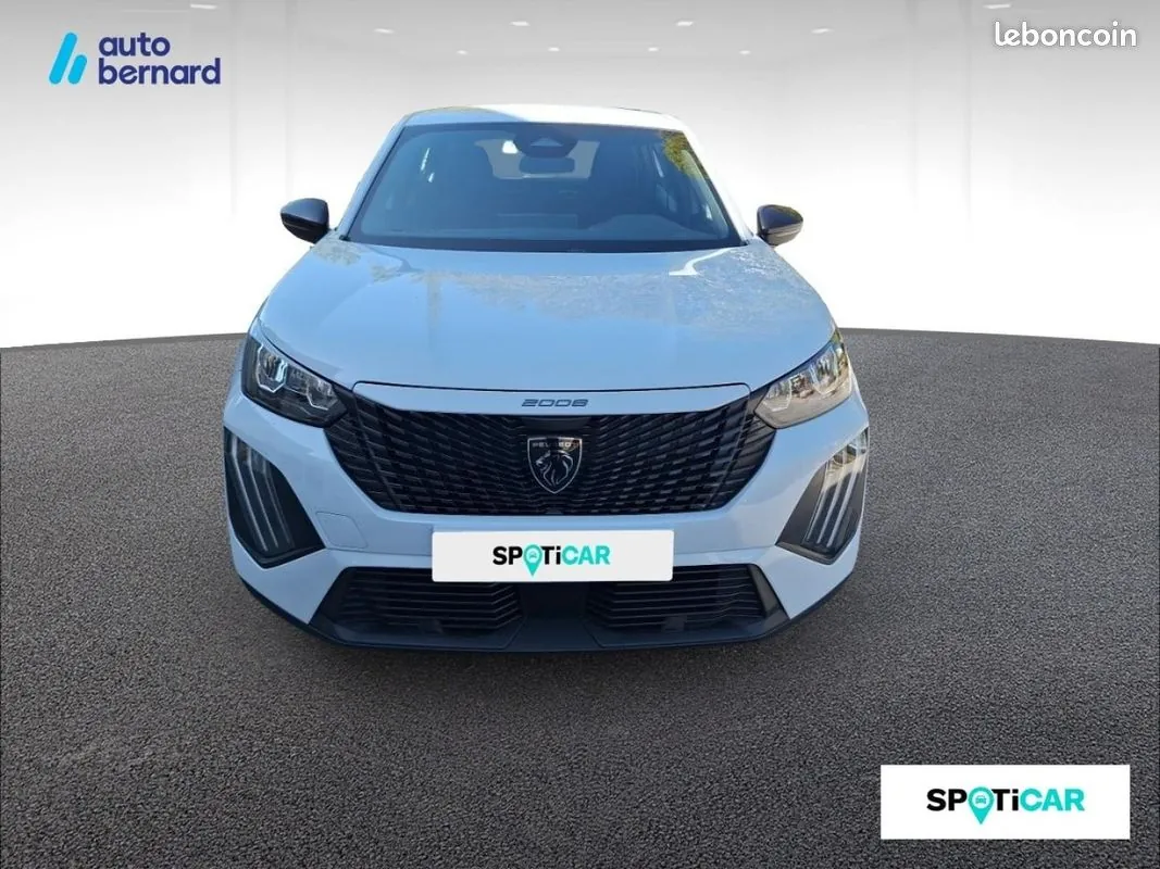 Peugeot 2008 2025 photo 2