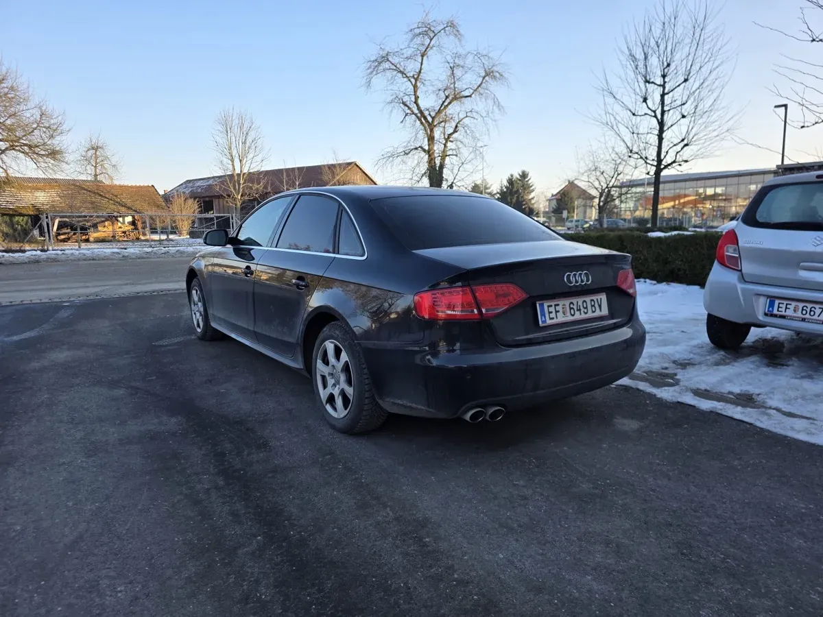 Audi A4 2009 photo 3