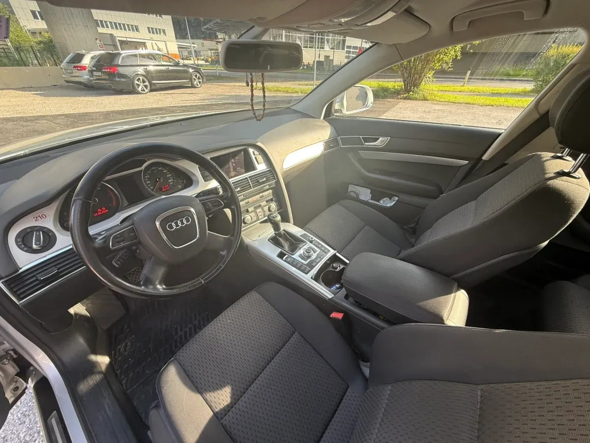Audi A6 2010 photo 3