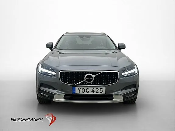 Volvo V90 Cross Country 2018 photo 2