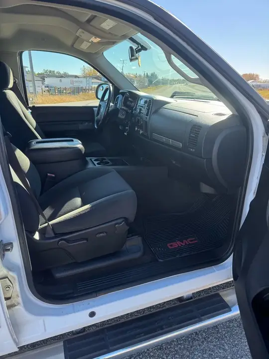 GMC Sierra 2008 photo 3