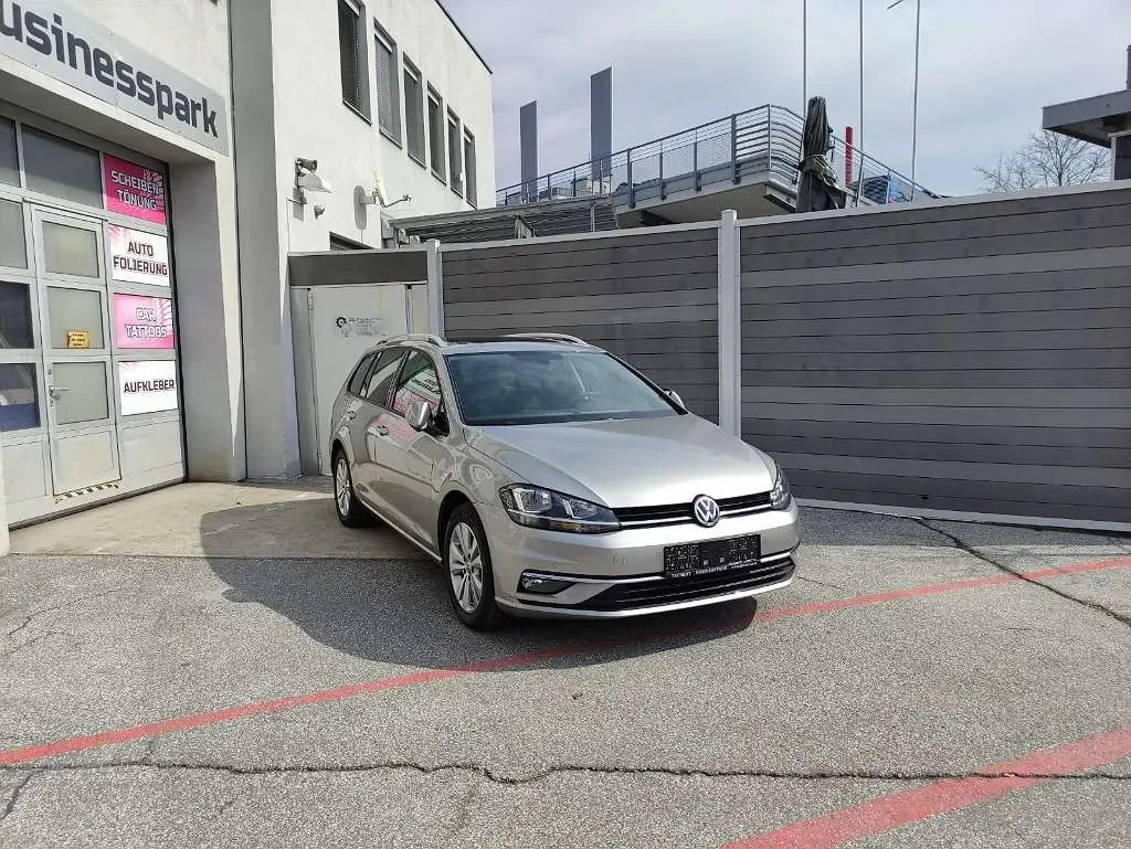 Volkswagen Golf 2018 photo 2