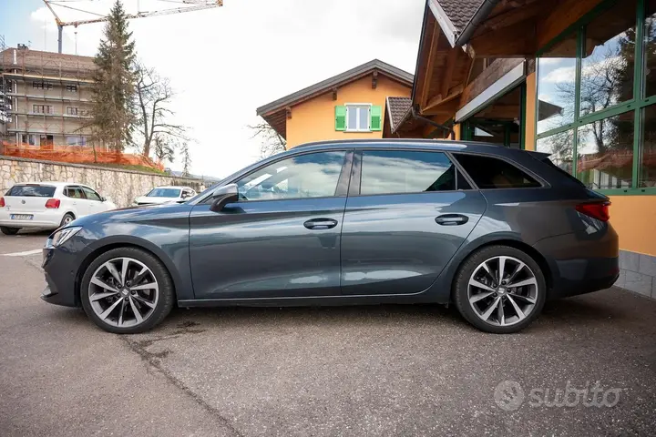 Seat Leon 2022 photo 4
