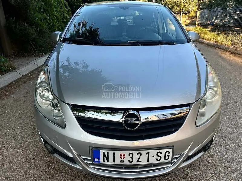 Opel Corsa D 2009 photo 3