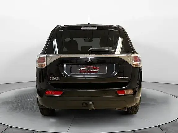 Mitsubishi Outlander 2013 photo 4
