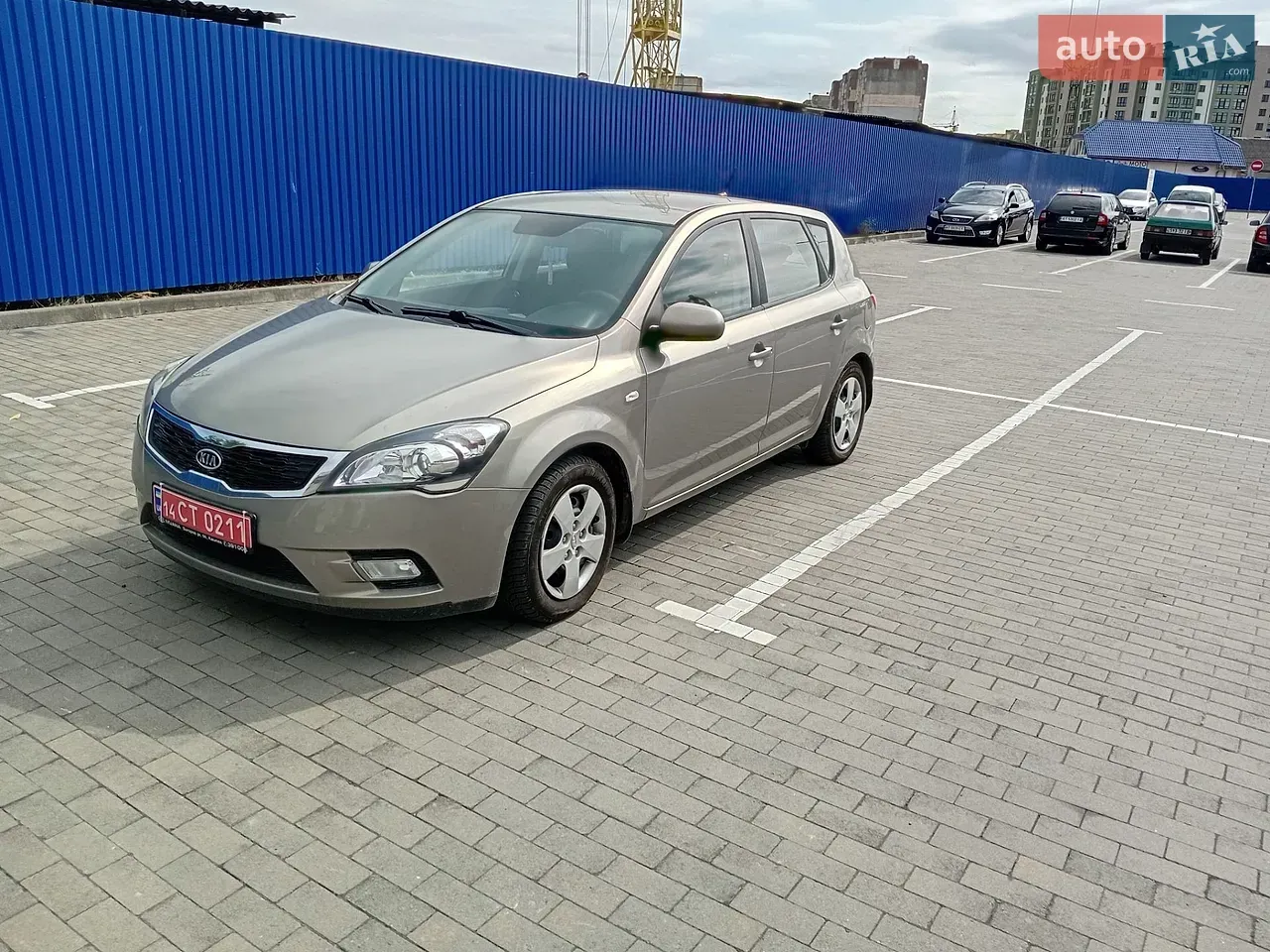 Kia Ceed 2011 photo 2