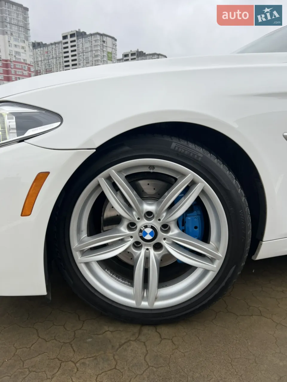 BMW 5 Series 2013 photo 4