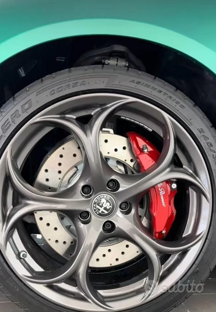 Alfa Romeo Giulia 2025 photo 5