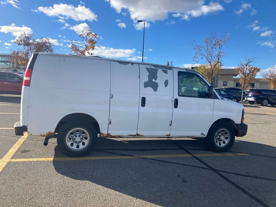 Chevrolet Express 2007 photo 2