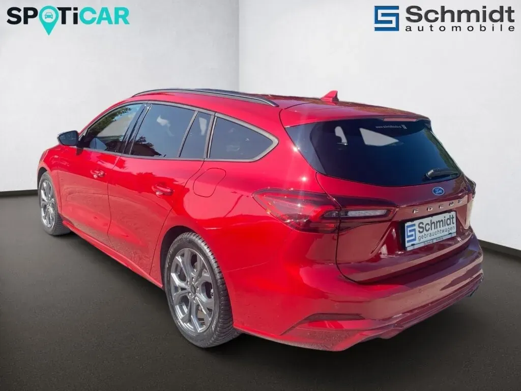 Ford Focus 2024 photo 3