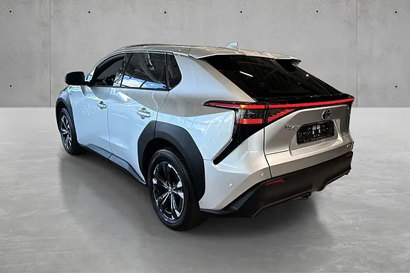 Toyota Bz4X 2024 photo 3