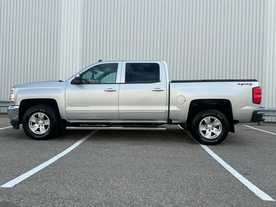 Chevrolet Silverado 1500 2017 photo 2