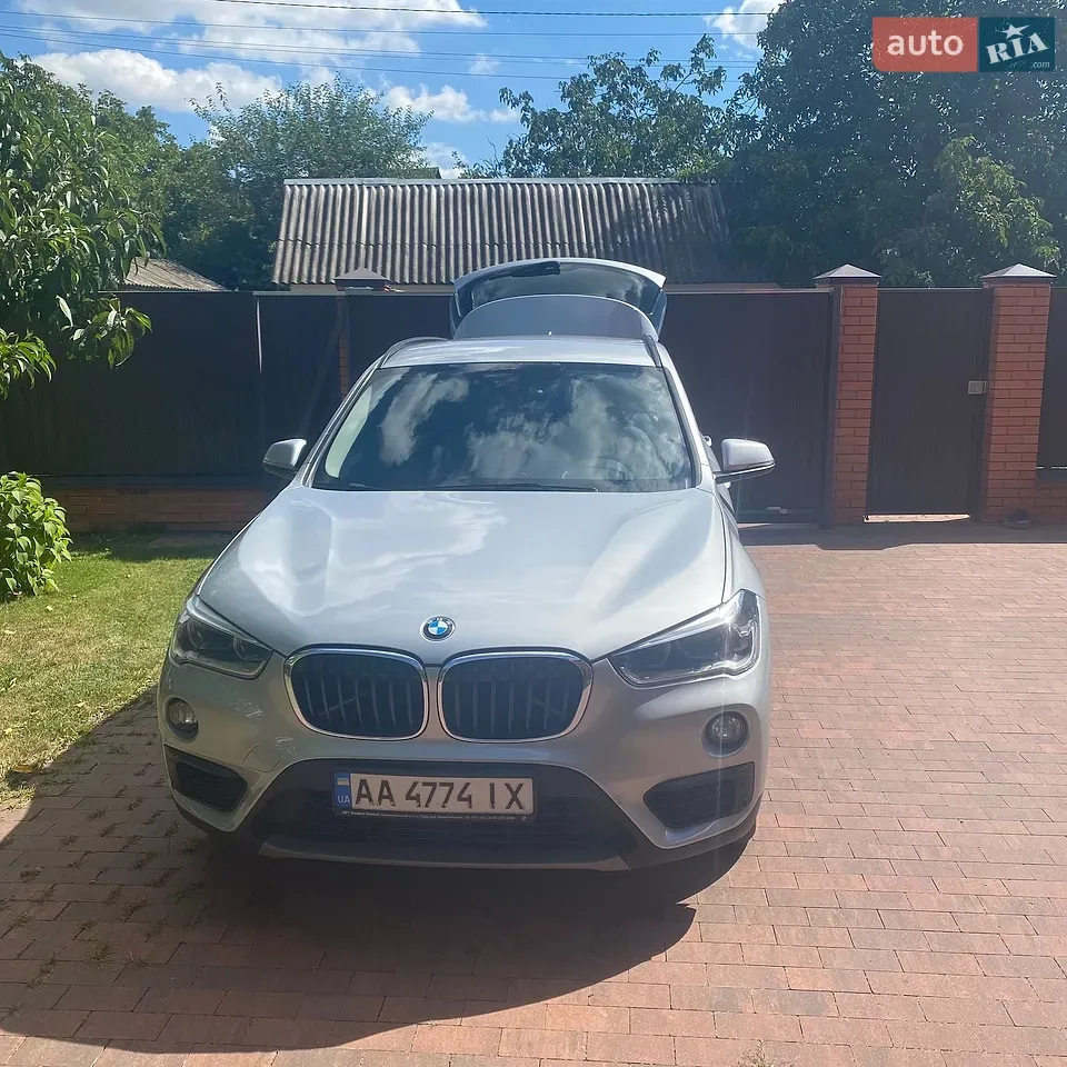 BMW X1