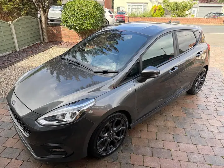 Ford Fiesta 2018 photo 3
